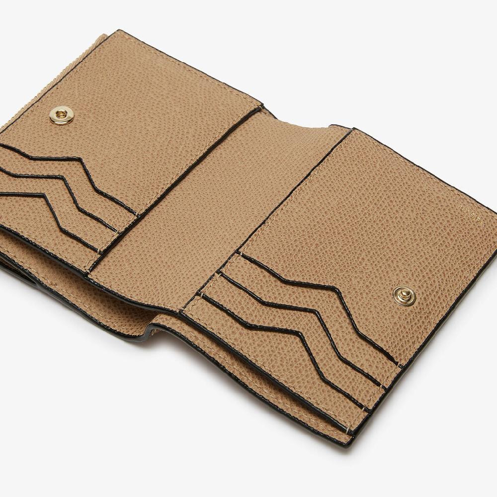 Valextra Portafoglio bifold con bottone di Lusso in Pelle Beige | Valextra Online