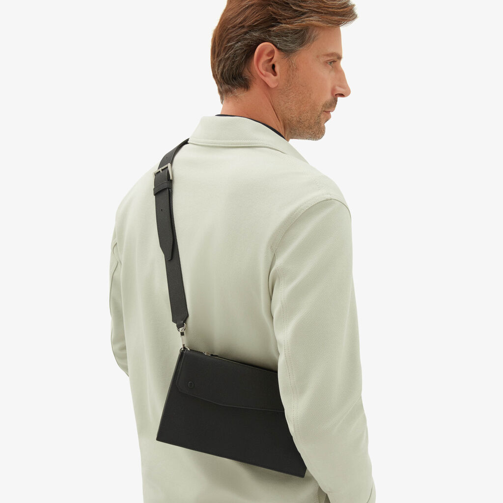 Valextra Borsa a tracolla da Uomo in Pelle Nera | Valextra Pocket Offerta