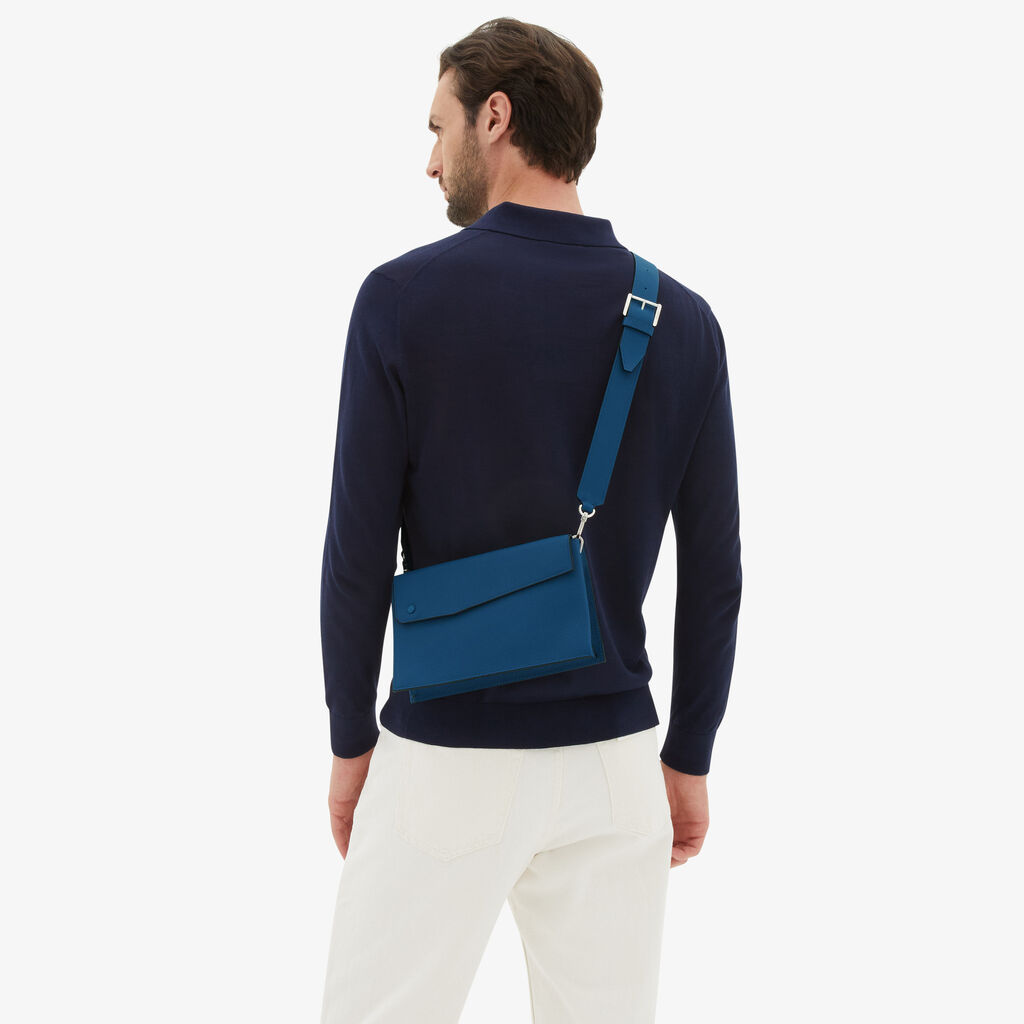 Valextra Borsa a tracolla da Uomo Mini in Pelle Blu | Valextra Pocket Pezzi Unici