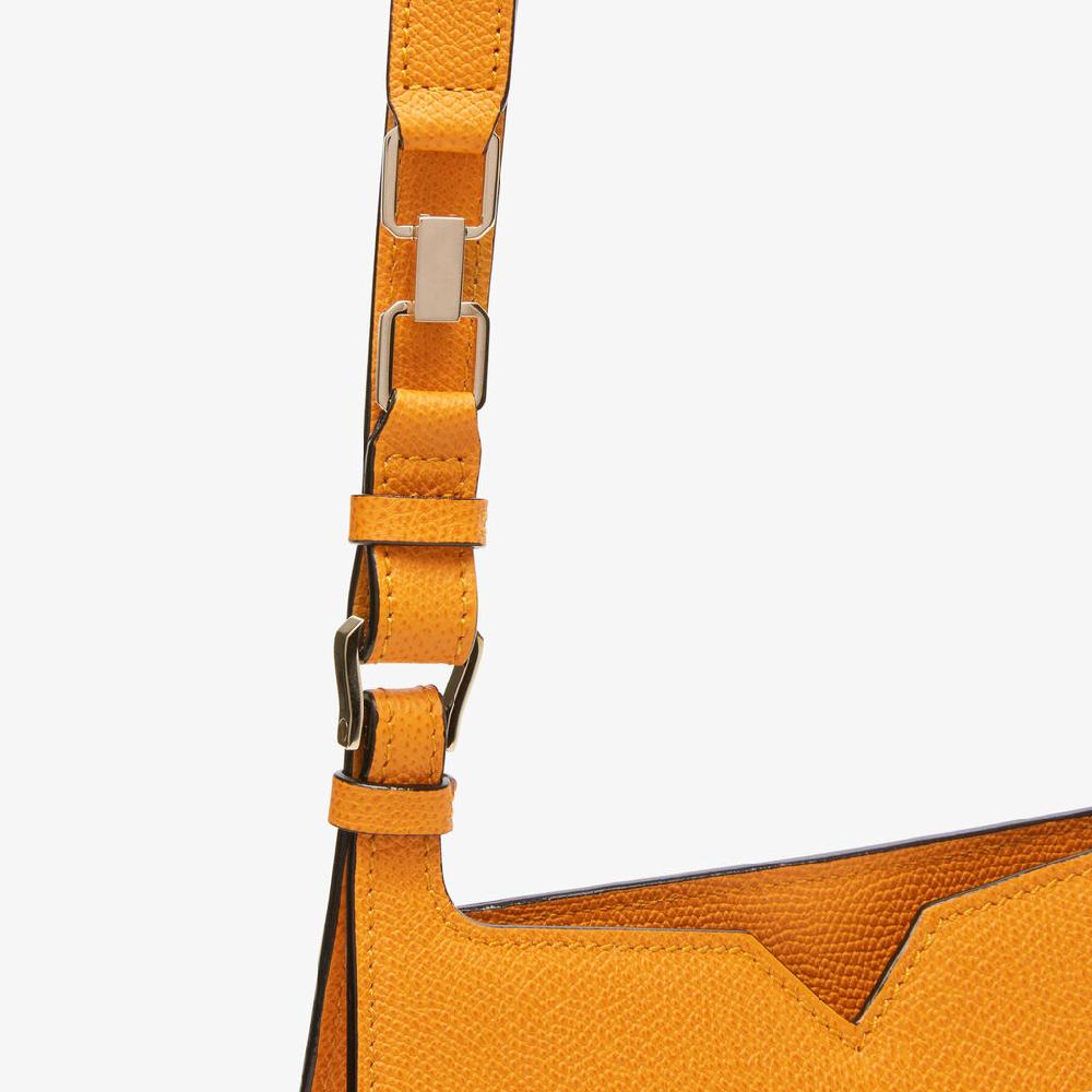 Valextra Borsa Weekend Mini compatta in Pelle Gialla | Valextra Hobo 2025