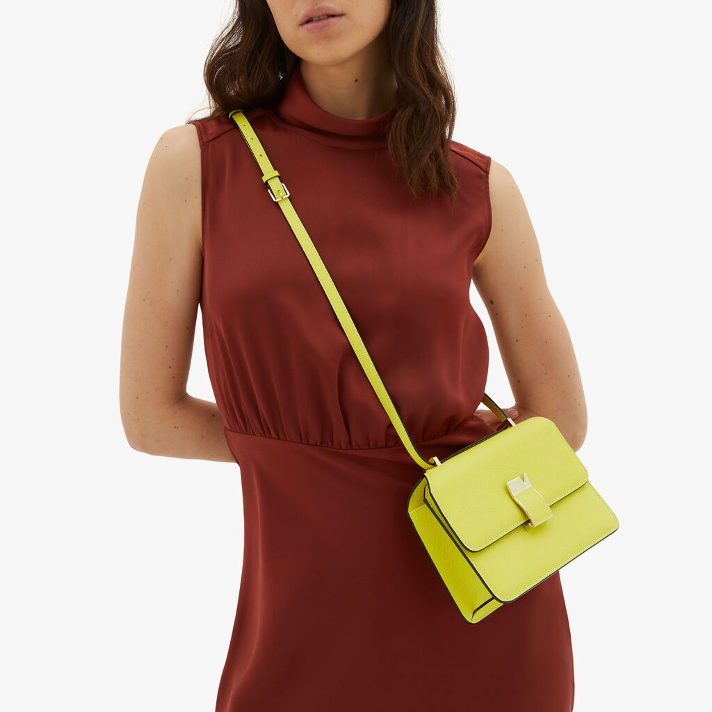 Valextra Borsa a tracolla da Donna in Pelle Gialla di Lusso | Valextra Promozione Limitata