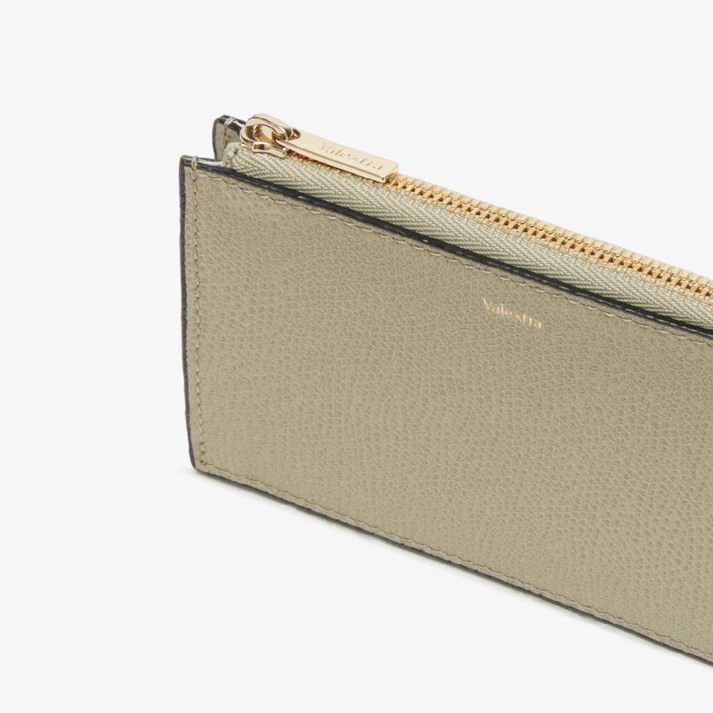 Valextra Porta carte di Lusso con zip in Pelle Verde tundra | Valextra Latest fashion