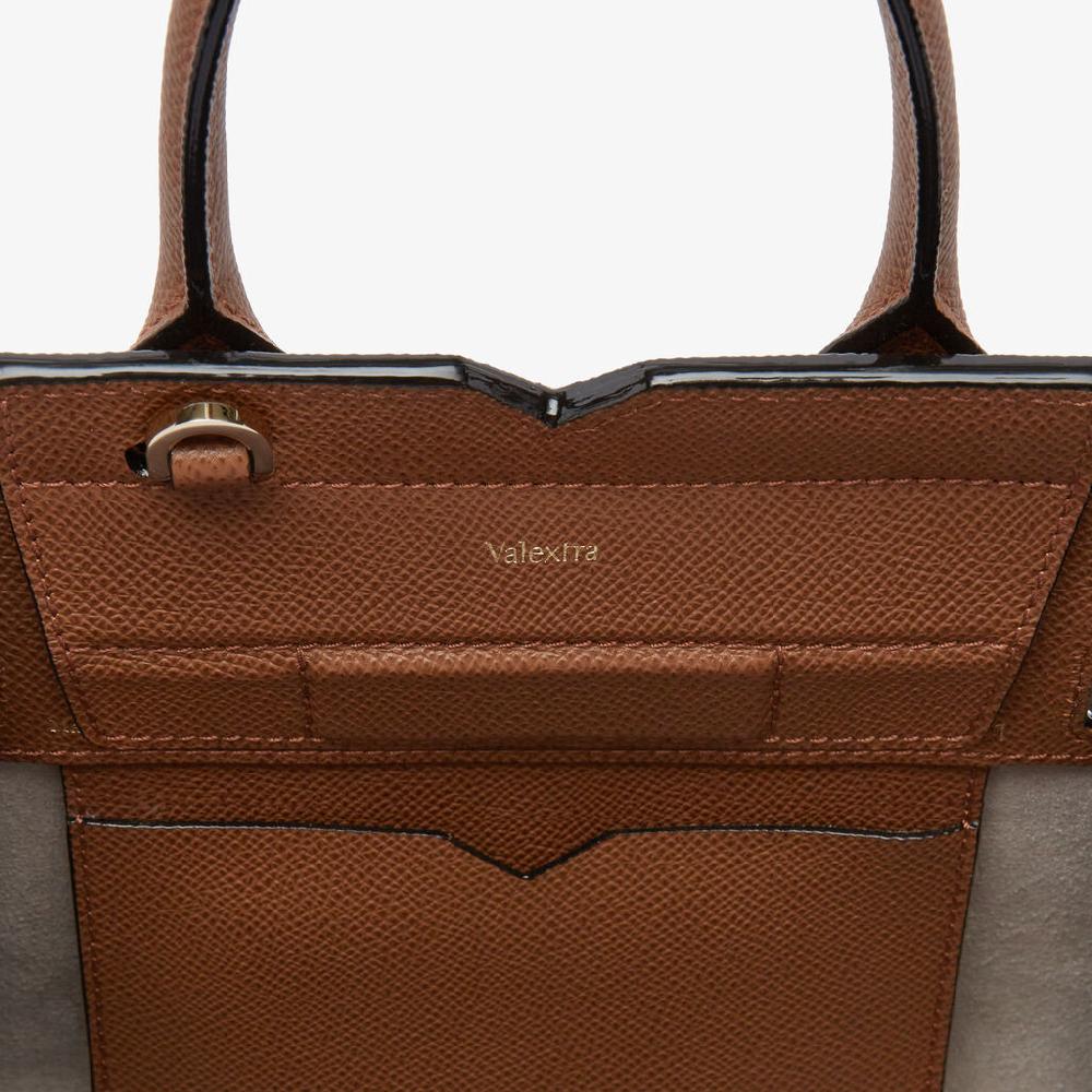 Valextra Borsa a Tracolla Milano Micro | Pelle di vitello Millepunte Soft | Marrone Cioccolato | Valextra Vendita Calda