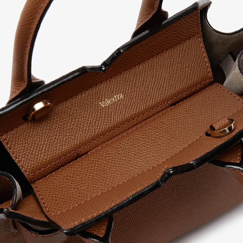 Valextra Borsa a Tracolla Milano Micro | Pelle di vitello Millepunte Soft | Marrone Cioccolato | Valextra Vendita Calda