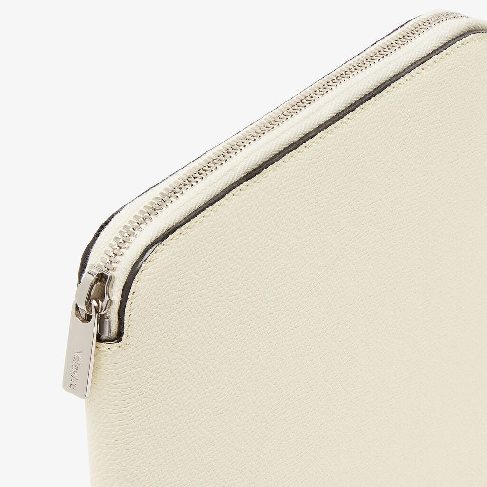 Valextra Cartella per Scrittura con Zip A5 | Pelle di vitello Millepunte | Bianco Pergamena | Valextra Offerta Giorno del Papà