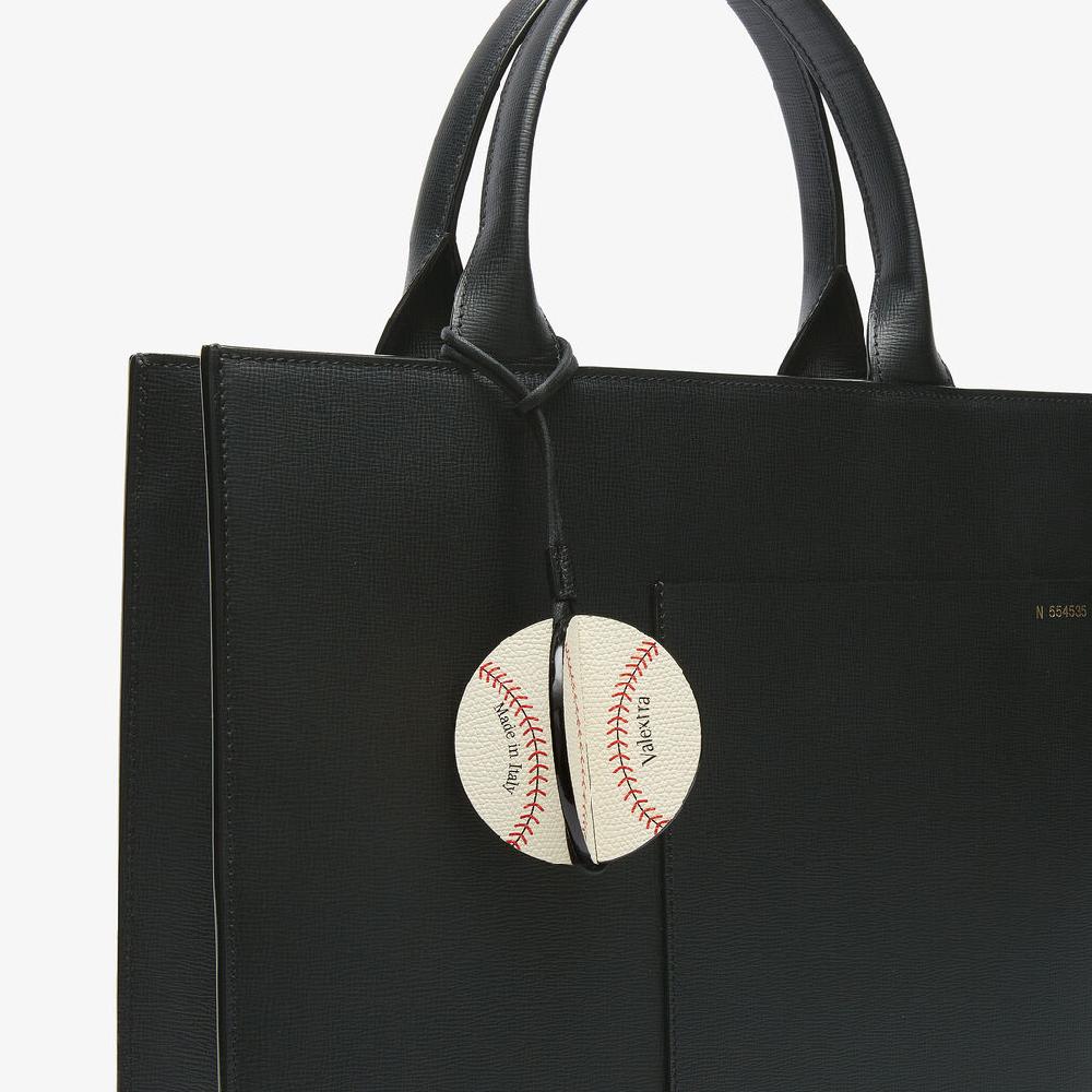 Valextra Charm palla da baseball in Pelle Bianca Rossa e Nera | Valextra Sconto