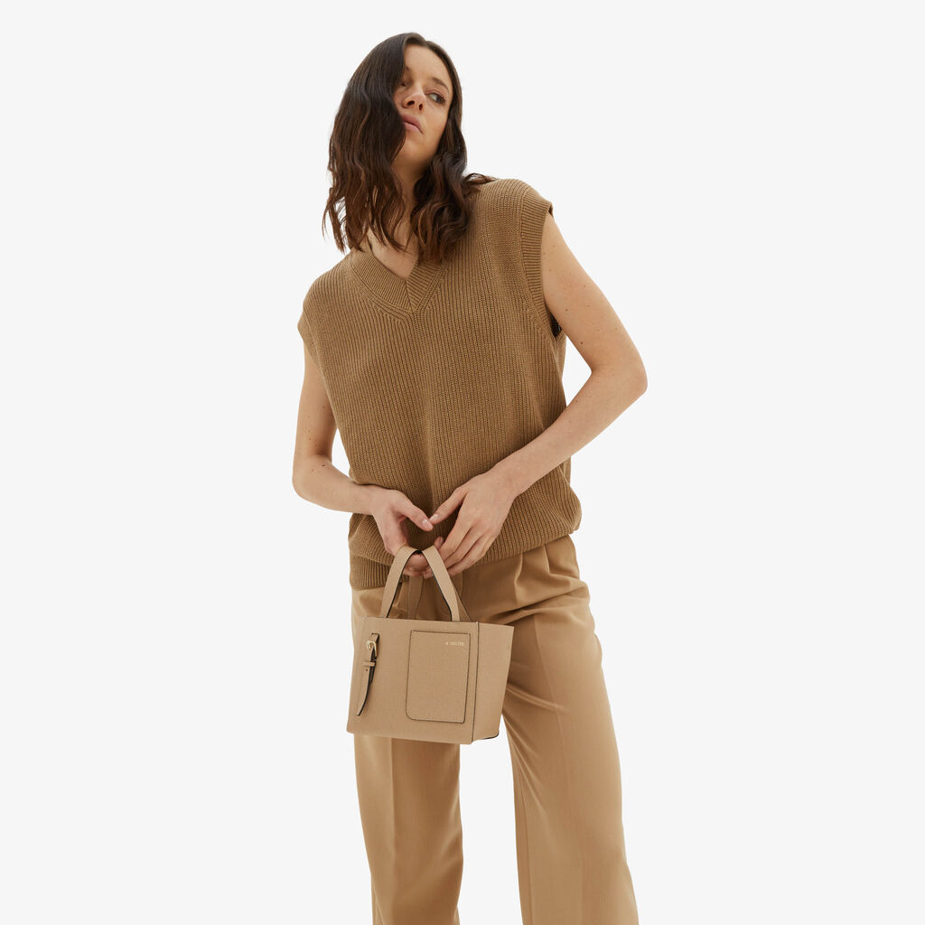 Valextra Borsa a secchiello da Donna di Lusso in Pelle Beige | Valextra Soft Offerte