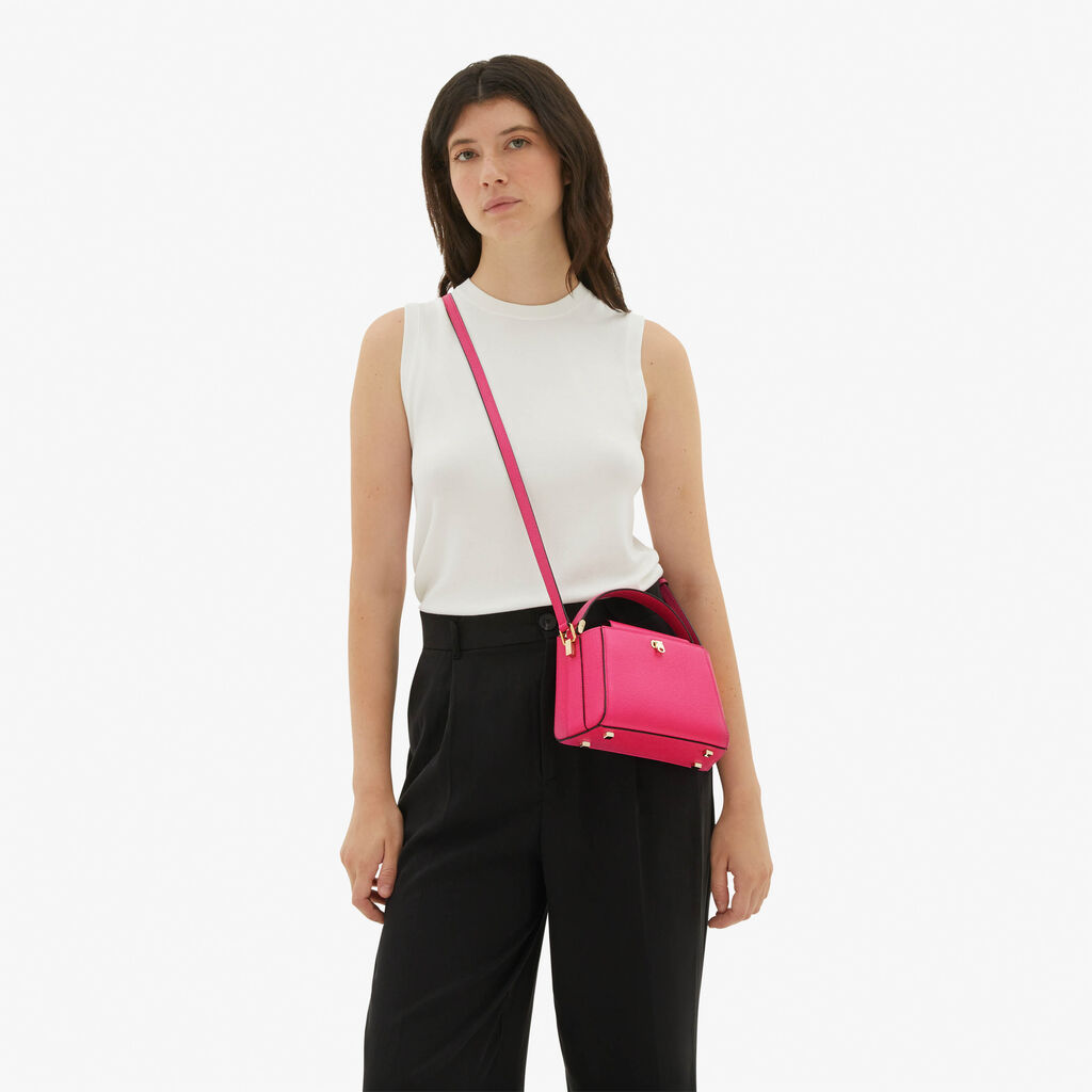 Valextra Borsa a tracolla Micro in Pelle Rosa Fucsia | Valextra Brera Fornitura limitata