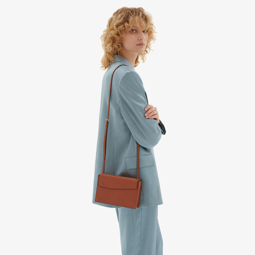 Valextra Borsa a tracolla da Donna in Pelle Marrone | Valextra Pocket Fino al 50% di sconto