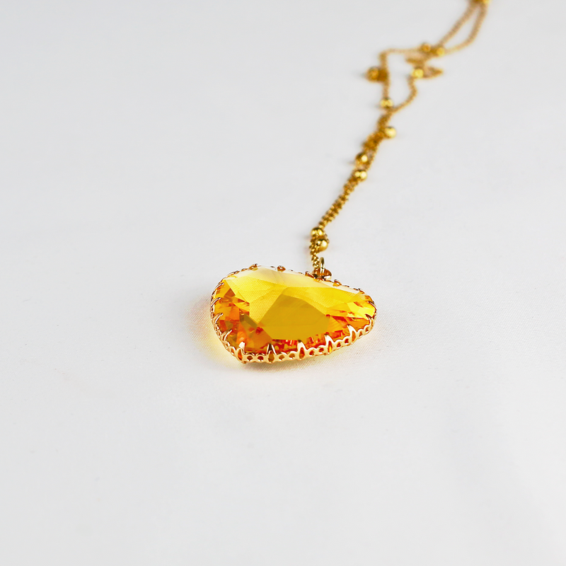 ALMALA GIROCOLLO SACRO CUORE | GIALLO In Linea
