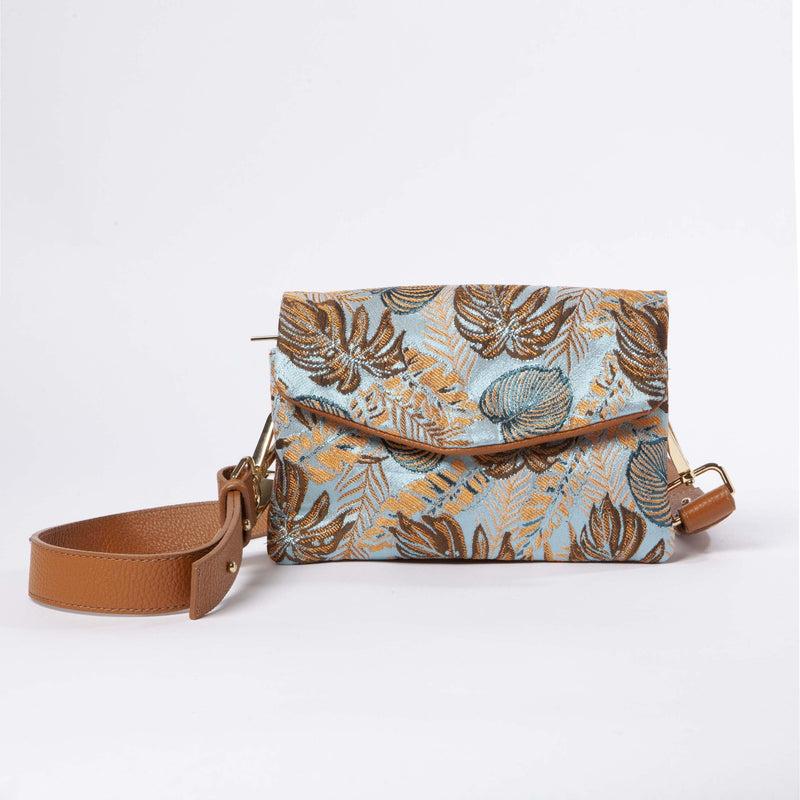 ALMALA CAPRI CLUTCH | VERDE 2025