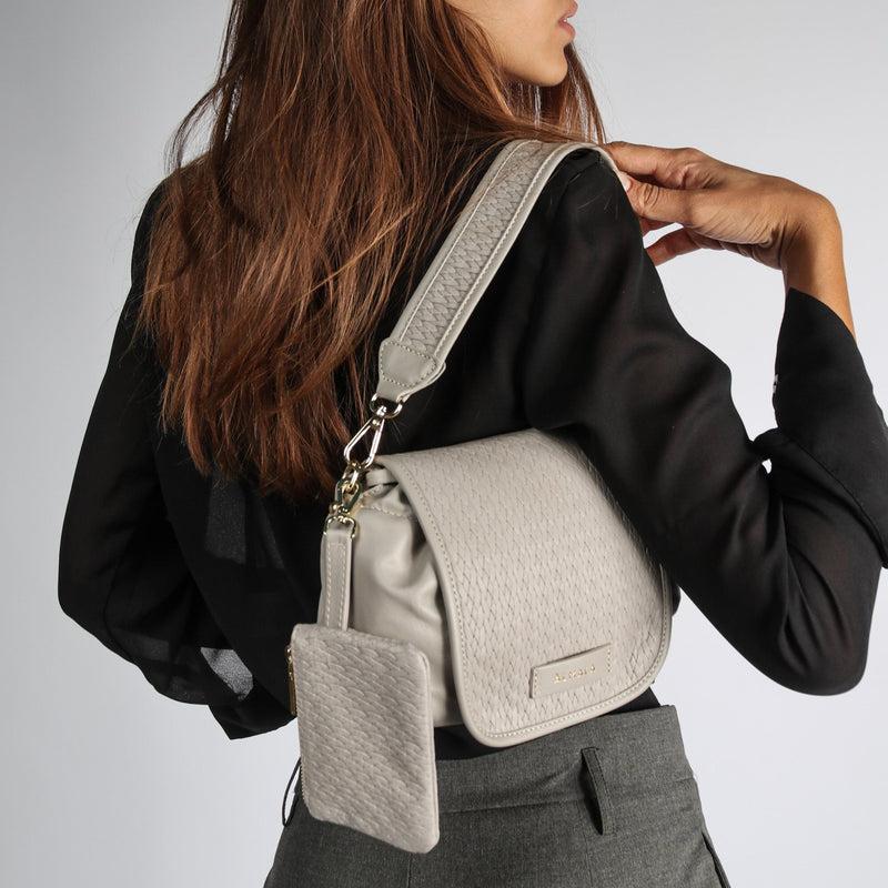 ALMALA PUFFY BAG | CEMENTO Hotsell