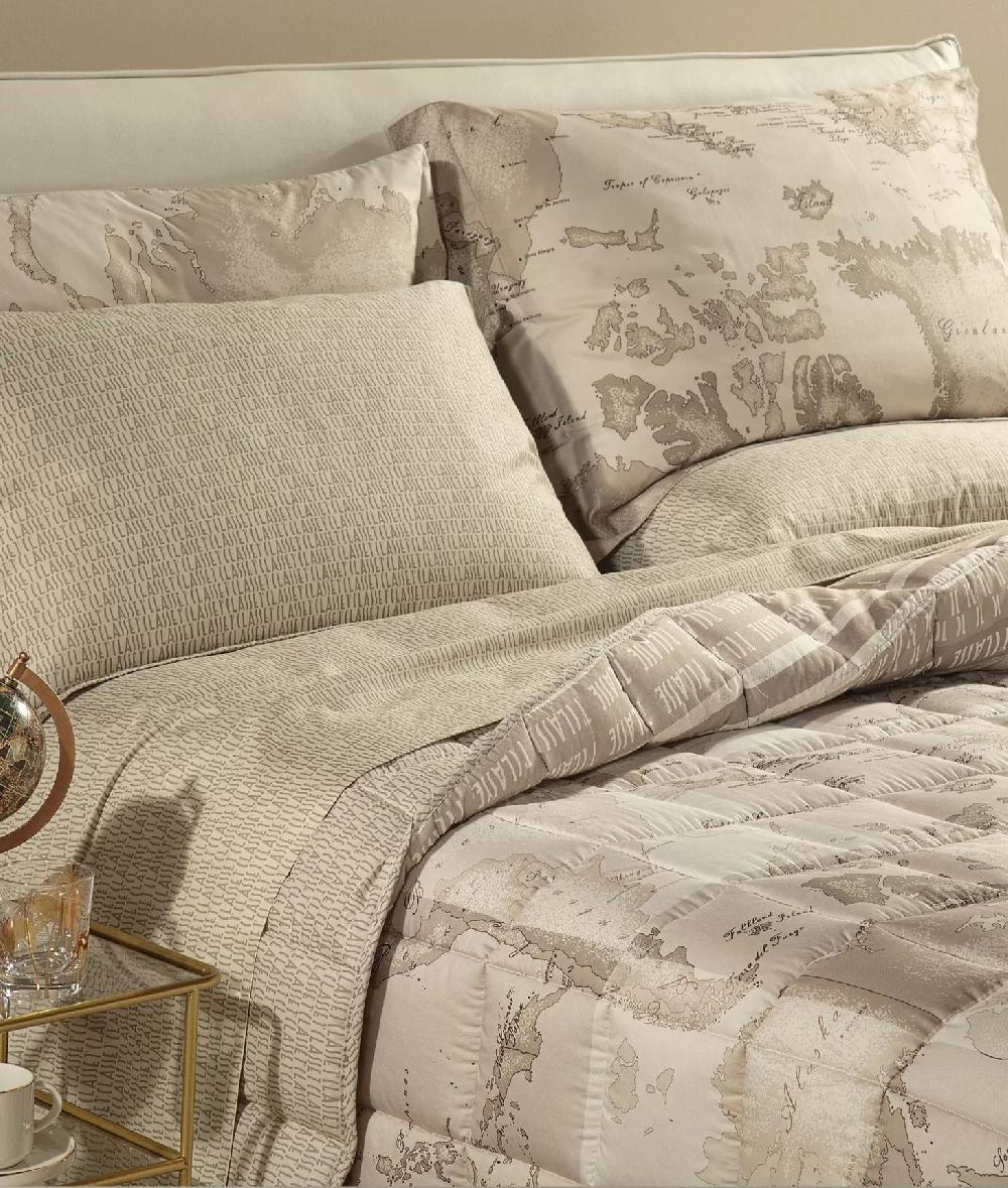 Alviero martini 1a classe Trapunta leggera in raso di cotone stampa Geo Safari Patchwork Shopping Online