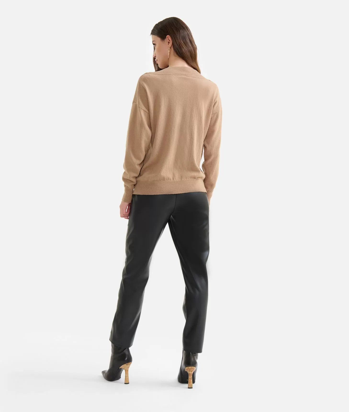 Alviero martini 1a classe Maglia in filato misto cashmere con bottoni Geo Classic Cammello Convenienza