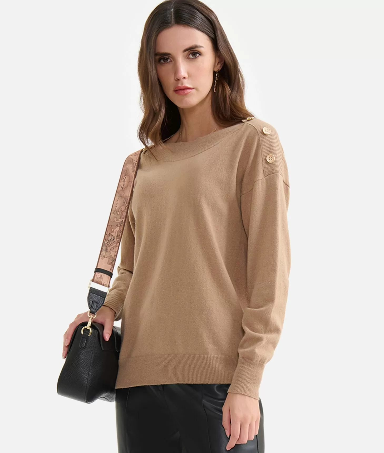 Alviero martini 1a classe Maglia in filato misto cashmere con bottoni Geo Classic Cammello Convenienza