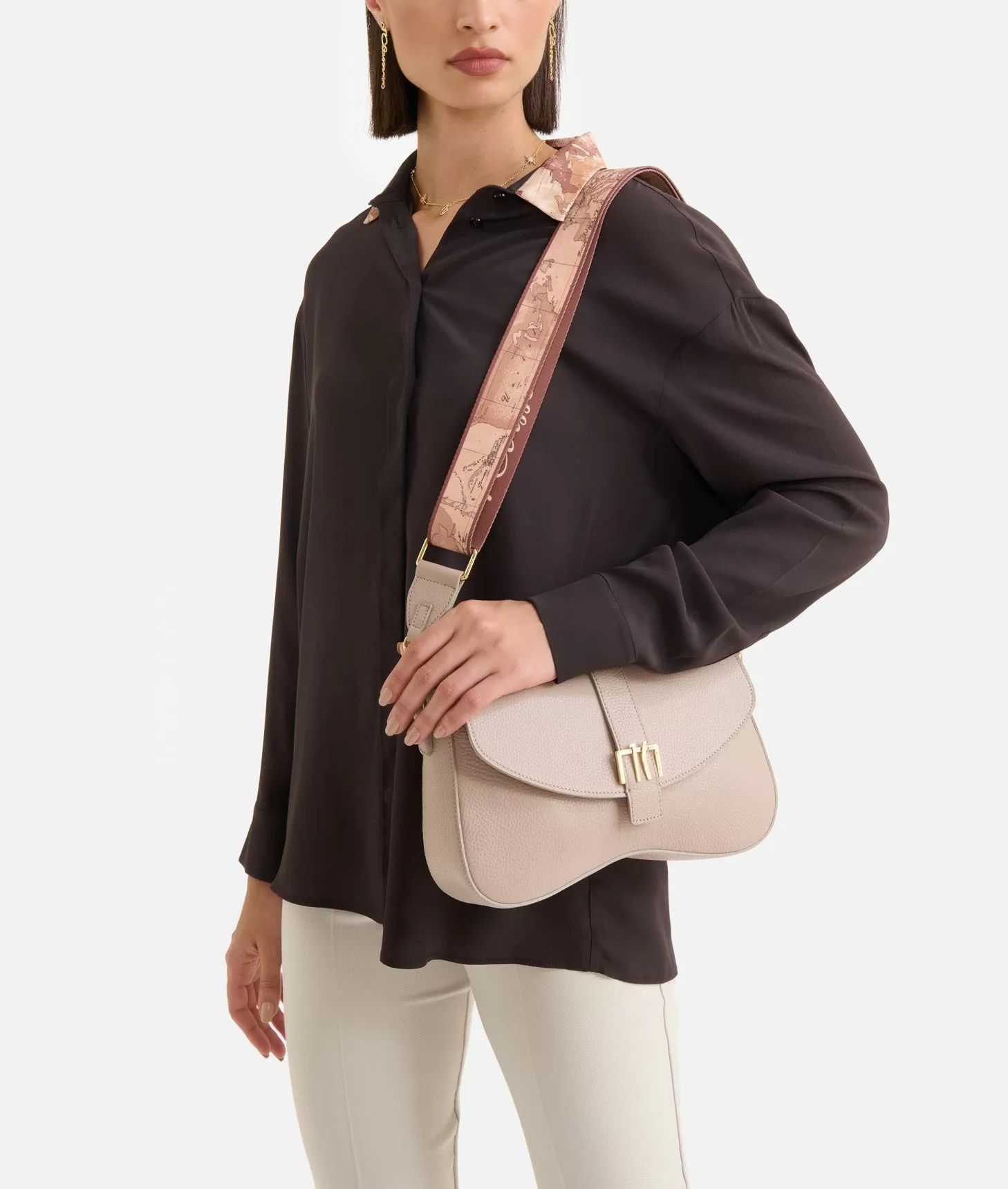 Alviero martini 1a classe Inspiring Bag tracolla con patta Taupe Chiaro Offerta