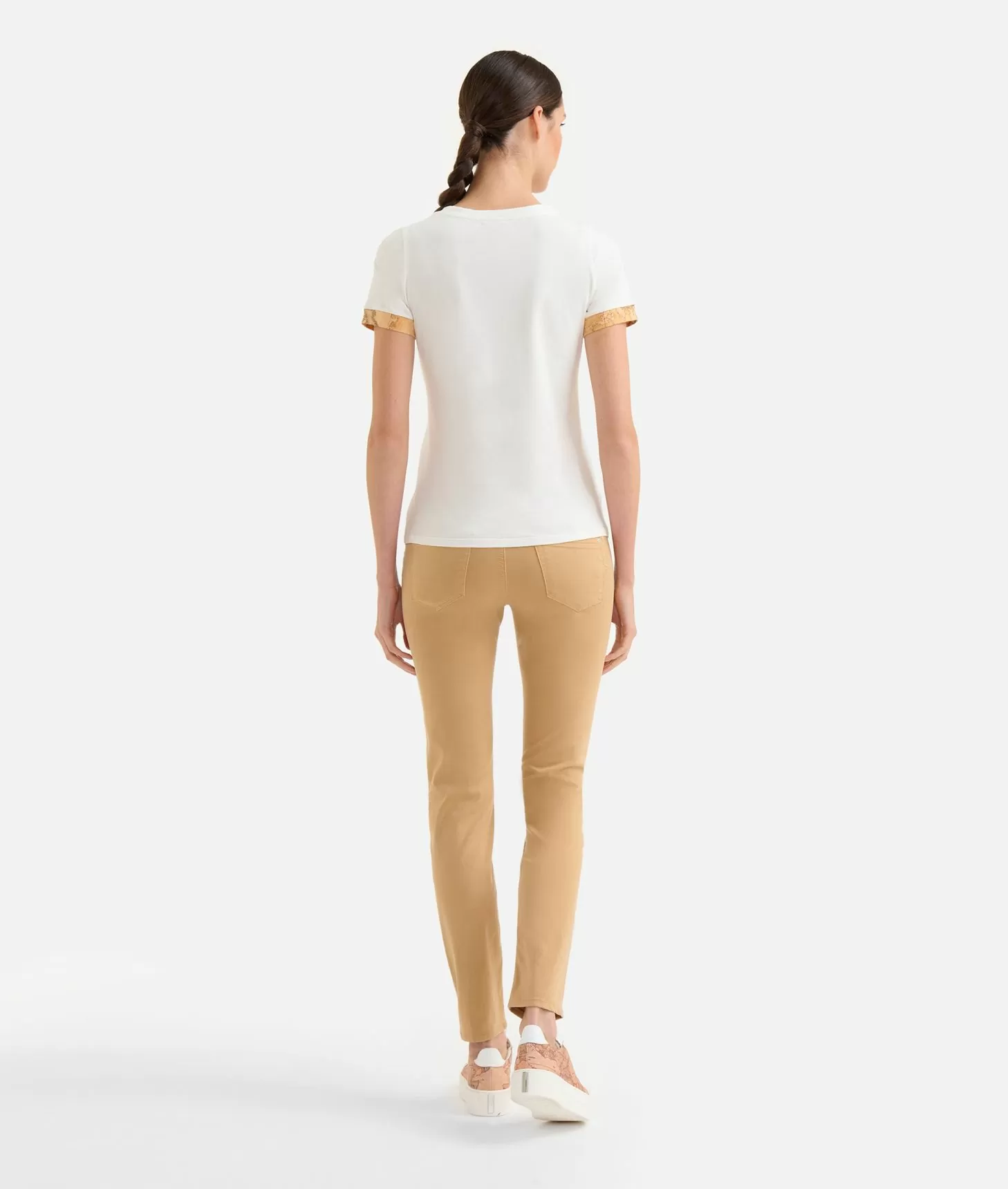 Alviero martini 1a classe T-shirt in jersey di cotone stretch con dettaglio Geo Classic Gesso Limitato a 3 giorni