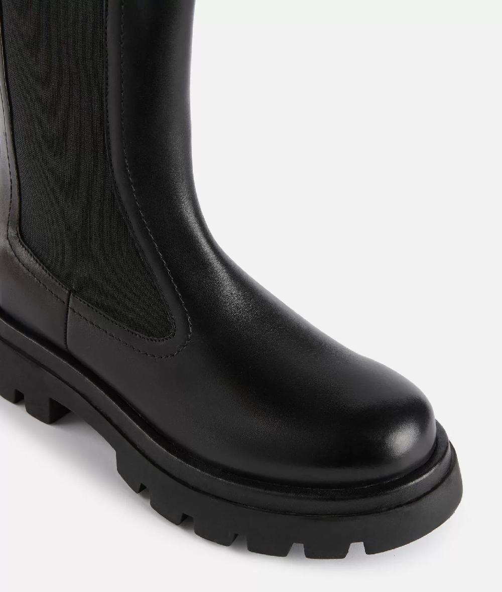 Alviero martini 1a classe Stivaletti in pelle liscia con elastici e bottoncino 1C Neri Economico