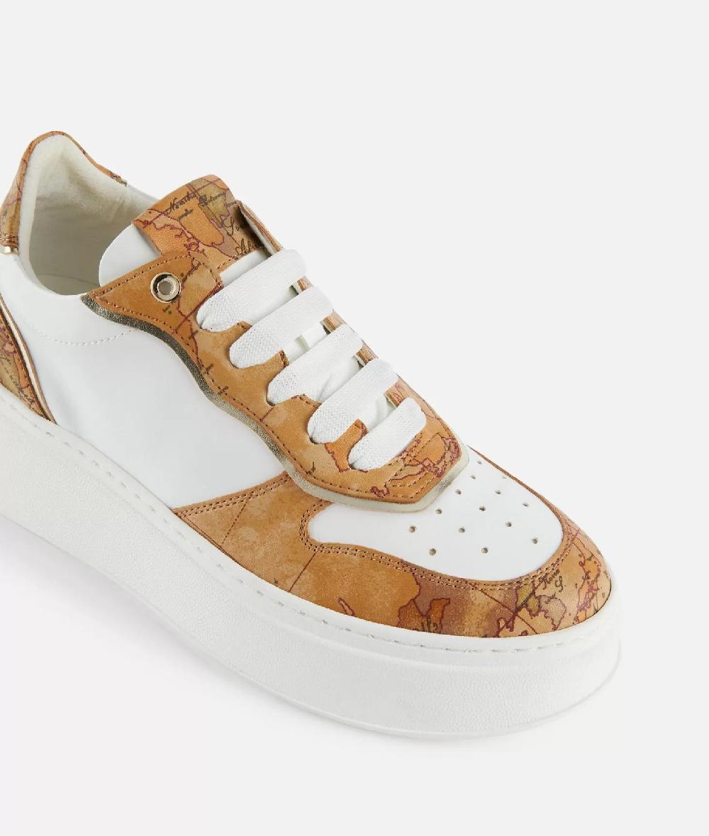 Alviero martini 1a classe Sneakers zeppate in eco nappa con dettagli Geo Classic Bianche Ultimo giorno